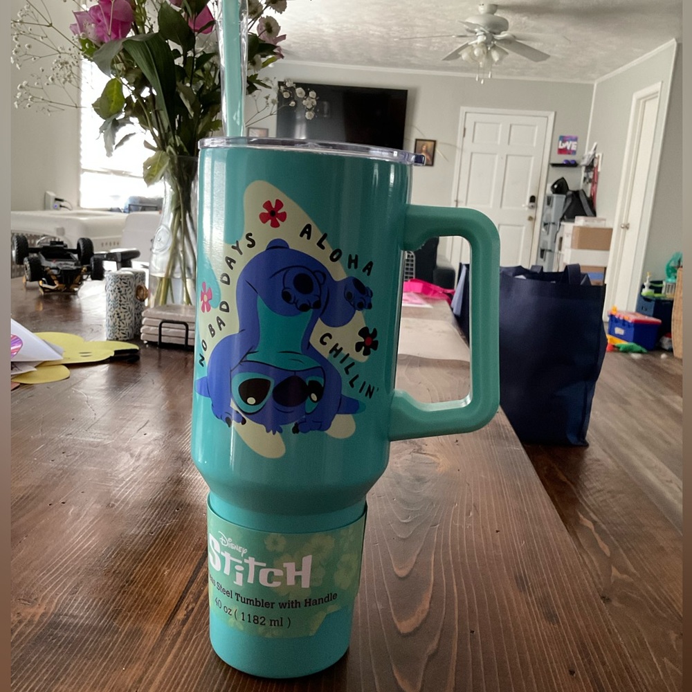 New Stitch Stainless Steel Tumbler 40 Oz